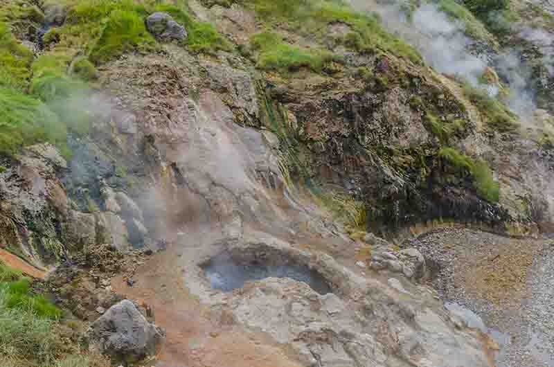 13 - Rusia - Kamchatka - Valle de los Geiseres - geiser Bolshoi